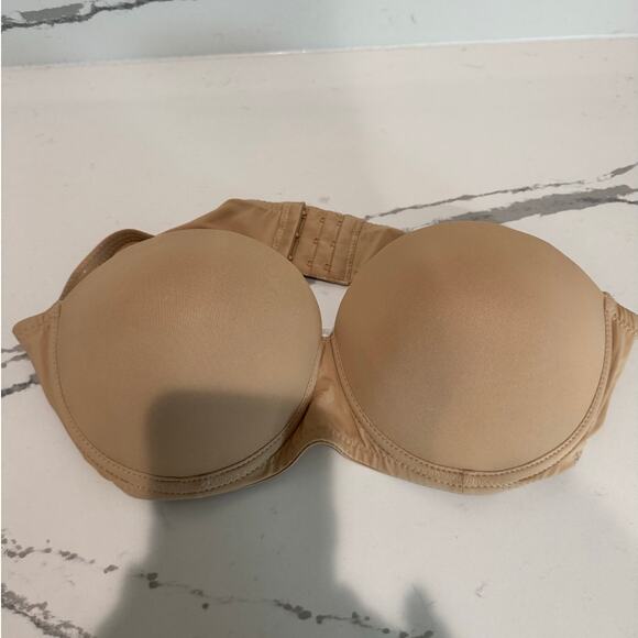 Daisy Fuentes Strapless Bra Push Up Beige Size 38C - Picture 2 of 5